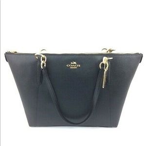 ✨Coach Shoulder Bag✨